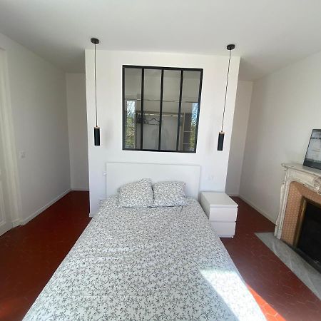 Apartamento Charmant T3 Dans Le Centre Historique Manosque Exterior foto