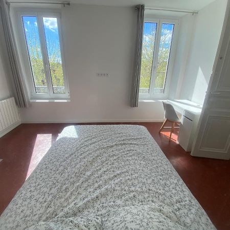 Apartamento Charmant T3 Dans Le Centre Historique Manosque Exterior foto