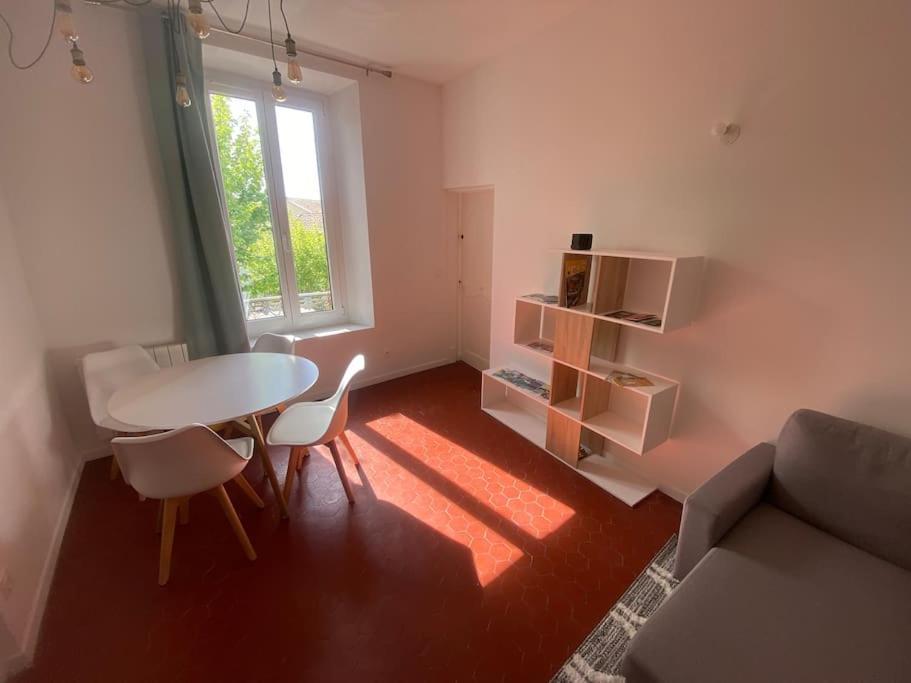 Apartamento Charmant T3 Dans Le Centre Historique Manosque Exterior foto
