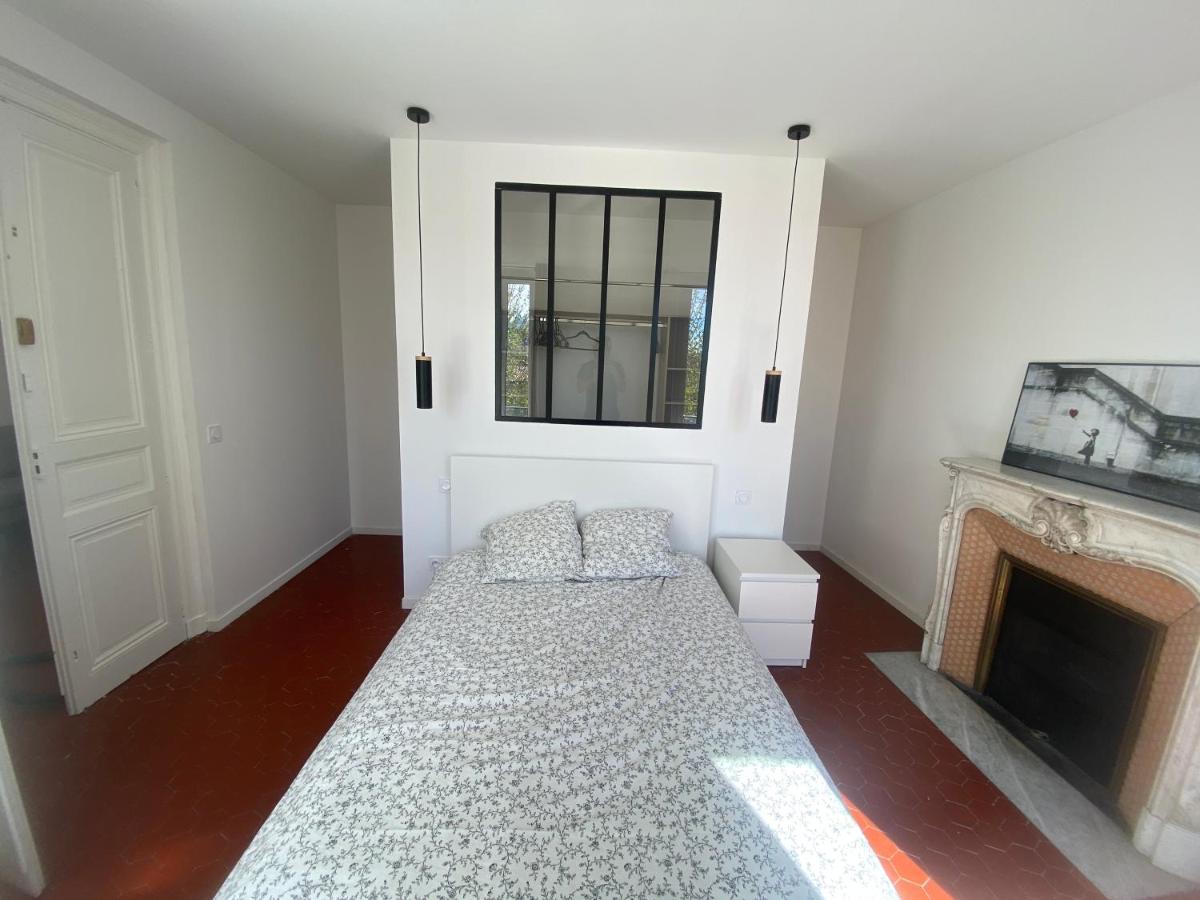 Apartamento Charmant T3 Dans Le Centre Historique Manosque Exterior foto