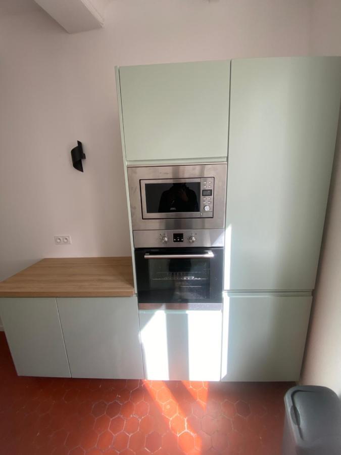 Apartamento Charmant T3 Dans Le Centre Historique Manosque Exterior foto
