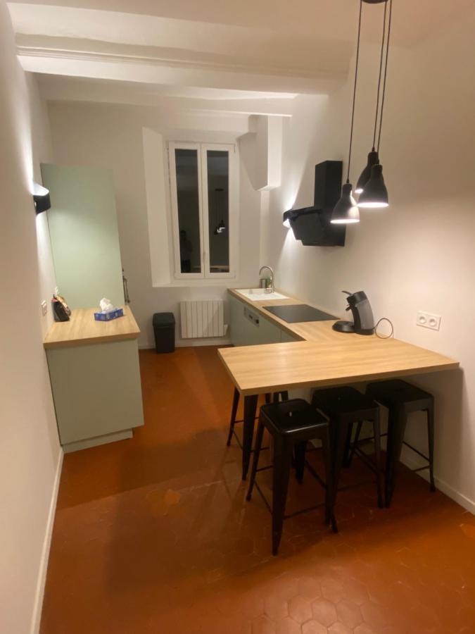 Apartamento Charmant T3 Dans Le Centre Historique Manosque Exterior foto